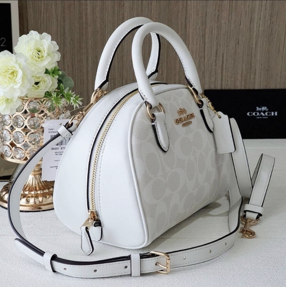Coach Sydney Satchel In Signature Canvas Chalk/Glacier White NWT CA591. - Picture 3 of 5